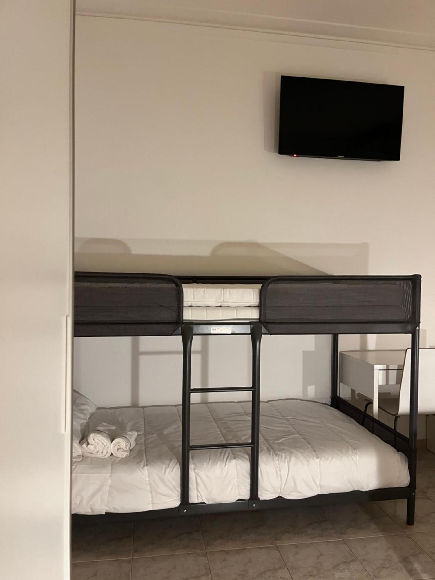 Scalo 71 Guest House Rzym Zewnętrze zdjęcie