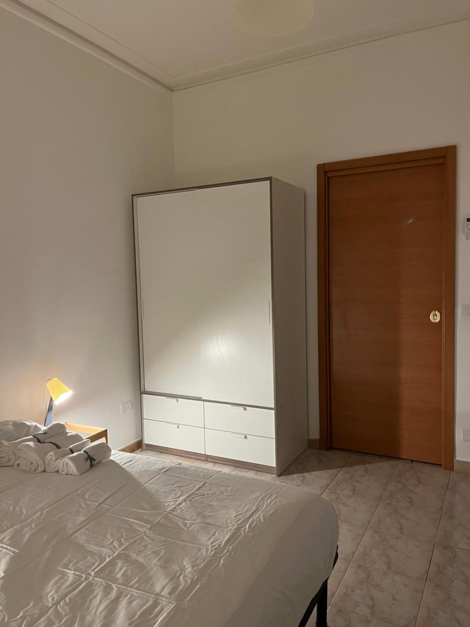 Scalo 71 Guest House Rzym Zewnętrze zdjęcie